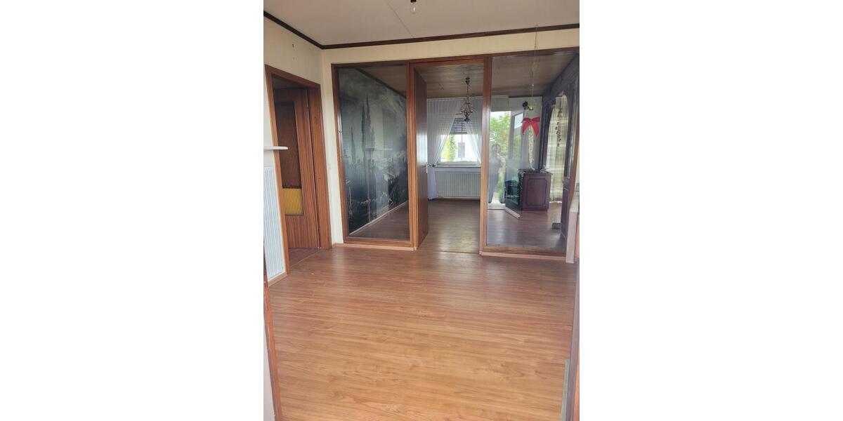 Bungalow Kirkel - 5.5 Zimmer, 146 m&sup2;, 259.000&euro; | Angebot:26859067