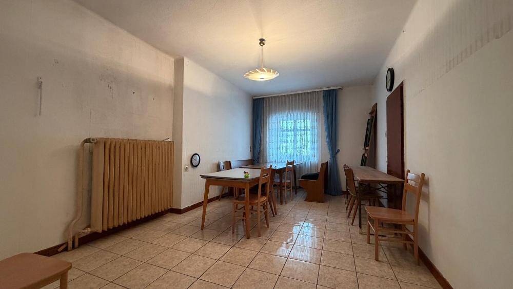 Einfamilienhaus Homburg Einöd - 4 Zimmer, 135 m&sup2;, 230.000&euro; | Angebot:25986443