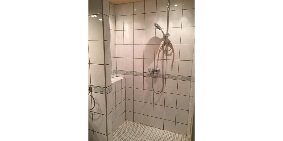 Reihenhaus Saarbrücken Brebach-Fechingen - 4 Zimmer, 150 m&sup2;, 800&euro; | Angebot:25986970