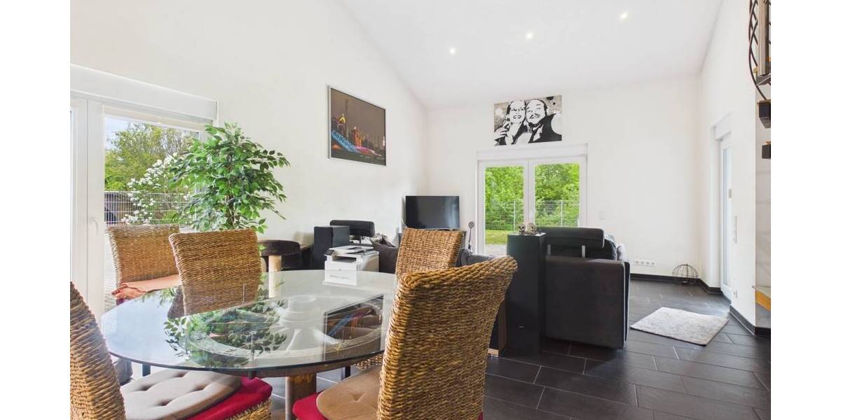 Bungalow Illingen / Steinertshaus Illingen - 2 Zimmer, 111 m&sup2;, 395.000&euro; | Angebot:26723466