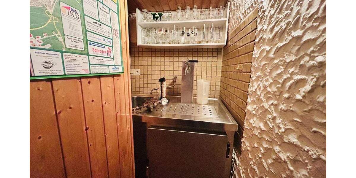 Einfamilienhaus Saarbrücken Dudweiler - 6 Zimmer, 115 m&sup2;, 125.000&euro; | Angebot:25801874