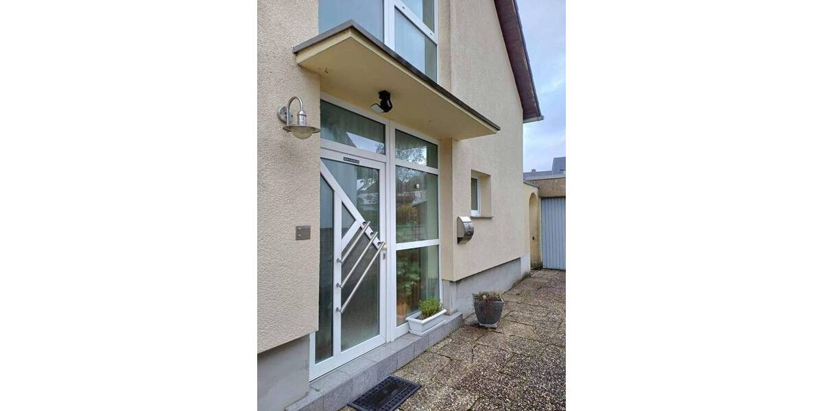 Mehrfamilienhaus, Wohnhaus Sankt Ingbert Rohrbach - 6 Zimmer, 225 m&sup2;, 335.000&euro; | Angebot:26816637