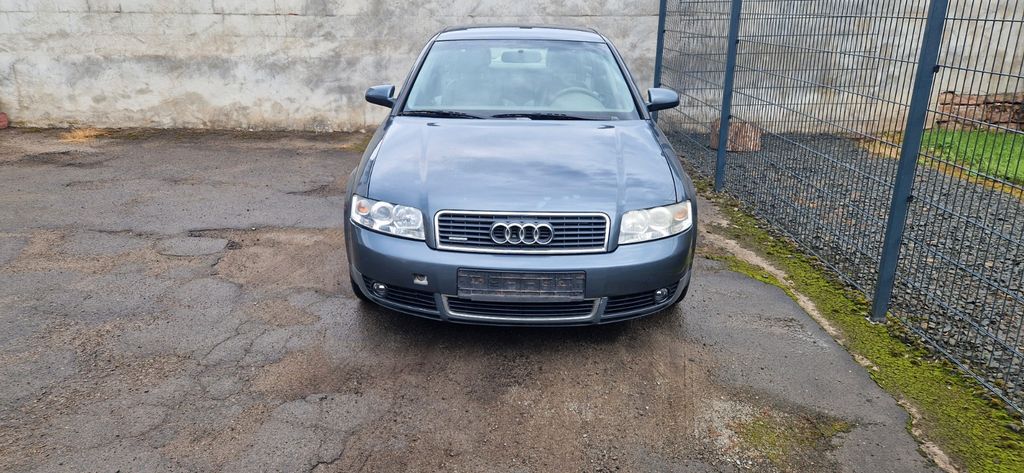 Audi A4 322.329 km 1.200 &euro; Zweibrücken 66482