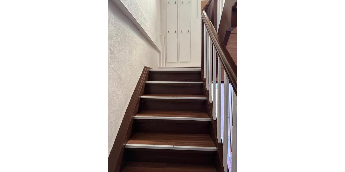 Etagenwohnung Sankt Ingbert - 3 Zimmer, 80 m&sup2;, 700&euro; | Angebot:25957202