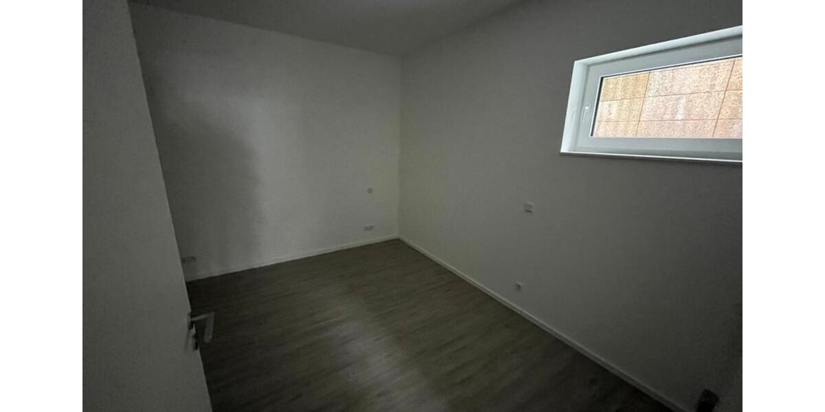 Erdgeschoßwohnung Saarbrücken Bübingen - 2 Zimmer, 78 m&sup2;, 800&euro; | Angebot:25900930