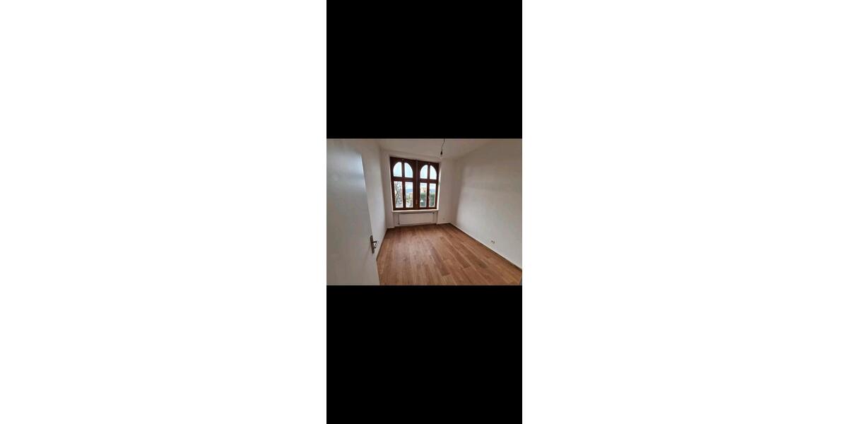 Etagenwohnung Sulzbach (Saar) - 3 Zimmer, 90 m&sup2;, 780&euro; | Angebot:26545555