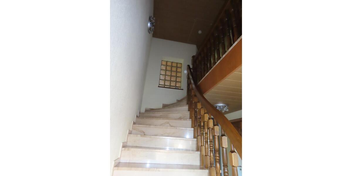 Dachgeschoßwohnung Blieskastel - 2 Zimmer, 99 m&sup2;, 900&euro; | Angebot:25598973