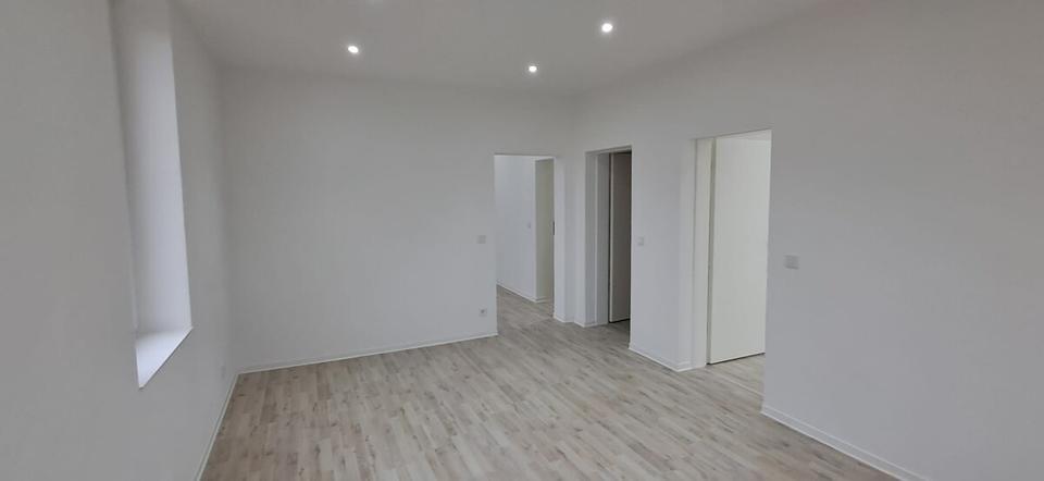 Etagenwohnung Kirkel - 2 Zimmer, 65 m&sup2;, 730&euro; | Angebot:25052890