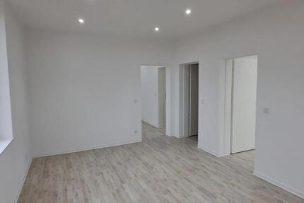 Wohnung Kirkel - 2 Zimmer, 65 m&sup2;, 730&euro; | Angebot:25052890