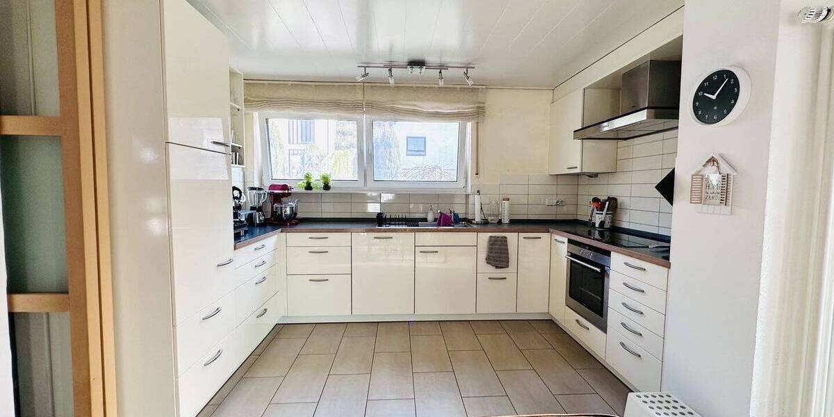 Einfamilienhaus Erzenhausen - 6 Zimmer, 224 m&sup2;, 495.000&euro; | Angebot:25939262