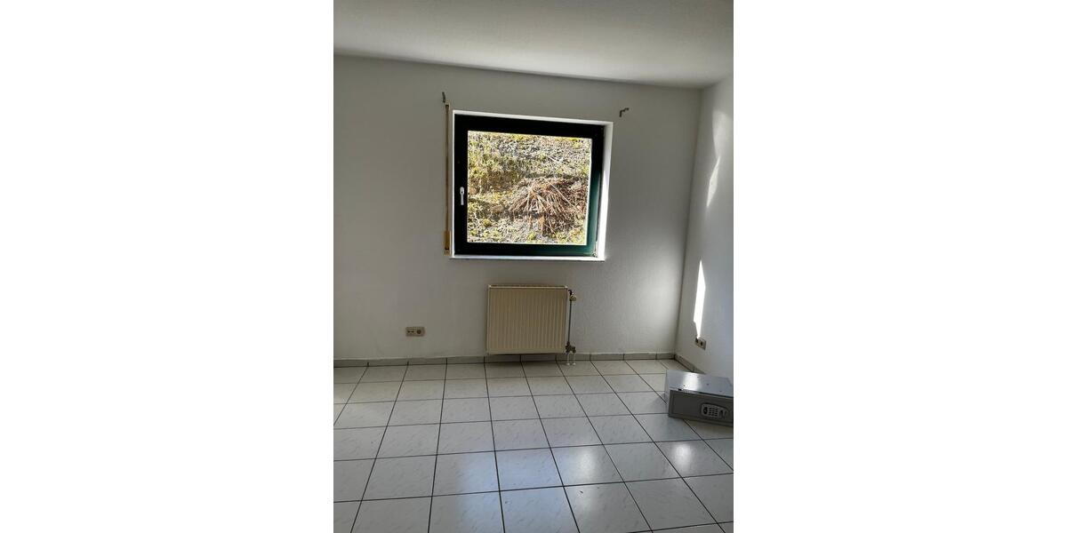 Erdgeschoßwohnung Sulzbach (Saar) - 3 Zimmer, 70 m&sup2;, 135.000&euro; | Angebot:26707085