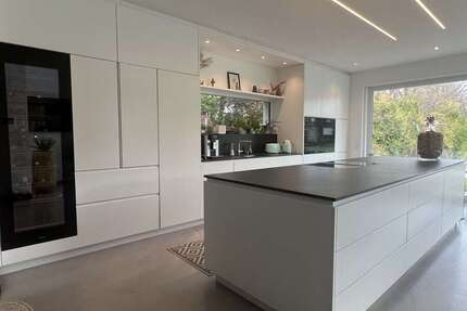 Haus Obersimten - 6 Zimmer, 315 m&sup2;, 1.085.000&euro; | Angebot:23755321