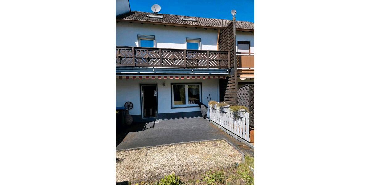 Reihenhaus Tholey - 5 Zimmer, 128 m&sup2;, 220.000&euro; | Angebot:26803559