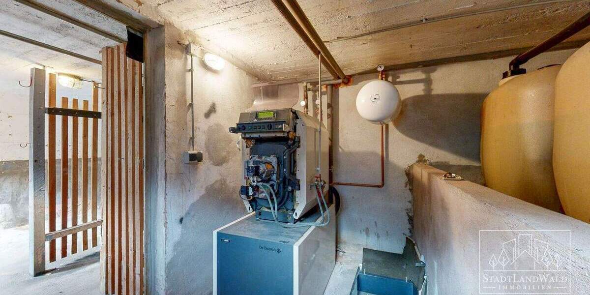 Doppelhaushälfte Pirmasens Niedersimten - 8 Zimmer, 121 m&sup2;, 145.000&euro; | Angebot:25668054