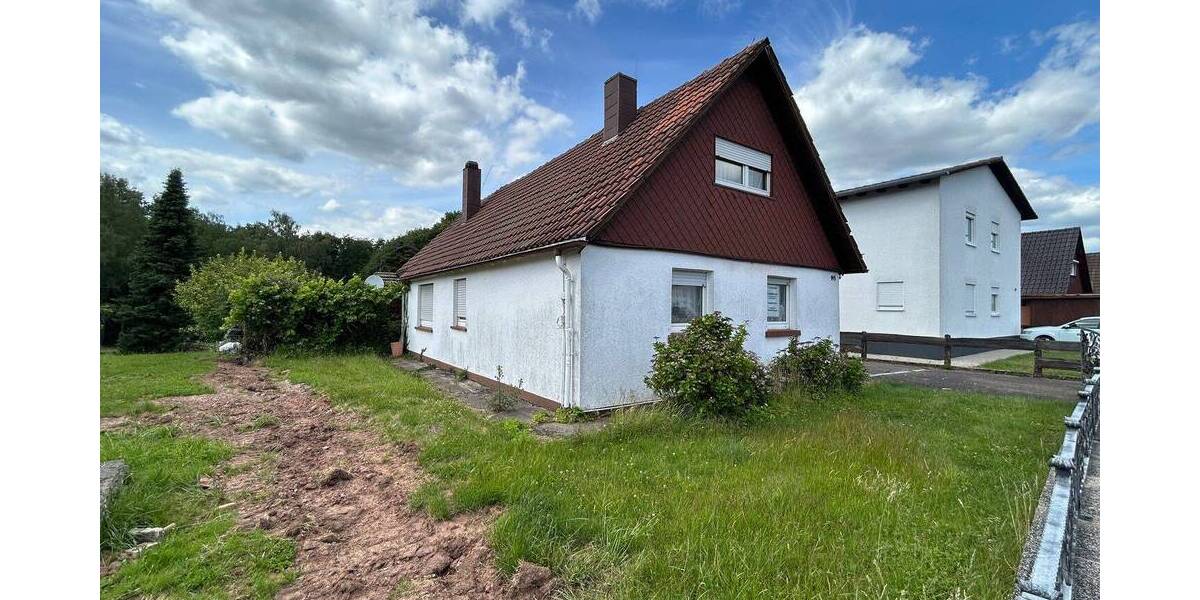 Mehrfamilienhaus, Wohnhaus Pirmasens Innenstadt - 6 Zimmer, 169 m&sup2;, 140.000&euro; | Angebot:26929907