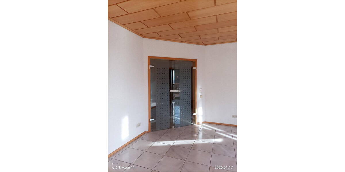 Etagenwohnung Ramstein-Miesenbach Miesenbach - 3 Zimmer, 118 m&sup2;, 260.000&euro; | Angebot:26595215