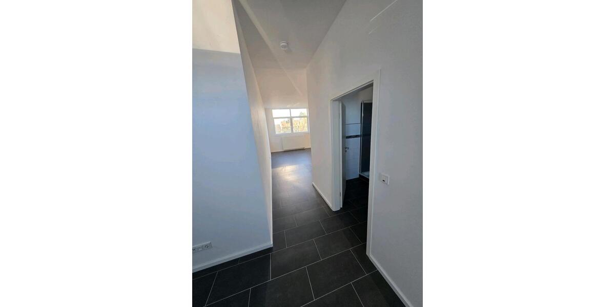 Erdgeschoßwohnung Pirmasens - 3 Zimmer, 100 m&sup2;, 1.200&euro; | Angebot:25104298