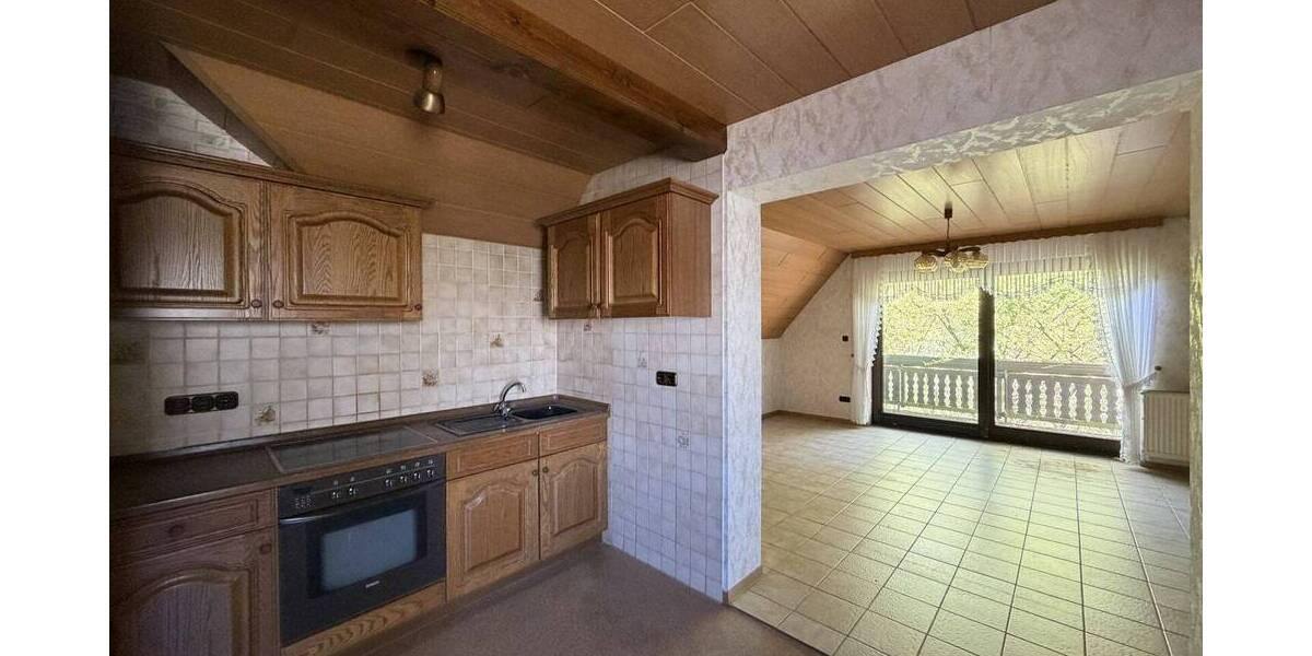 Mehrfamilienhaus, Wohnhaus Schiffweiler Stennweiler - 6 Zimmer, 158 m&sup2;, 198.000&euro; | Angebot:26434026