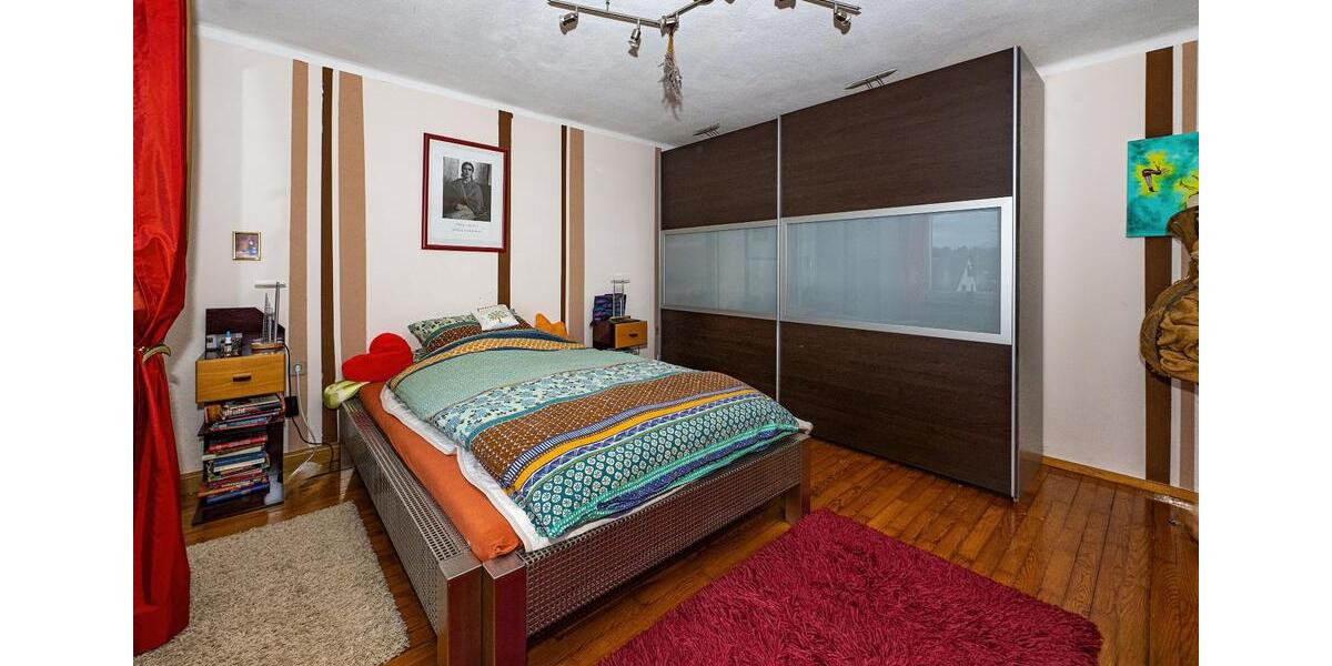 Einfamilienhaus Waldmohr - 6 Zimmer, 160 m&sup2;, 320.000&euro; | Angebot:25992518