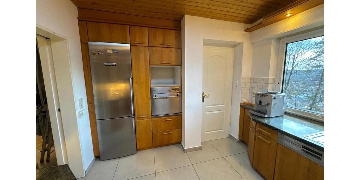 Etagenwohnung Waldfischbach-Burgalben Burgalben - 4.5 Zimmer, 190 m&sup2;, 950&euro; | Angebot:25902418