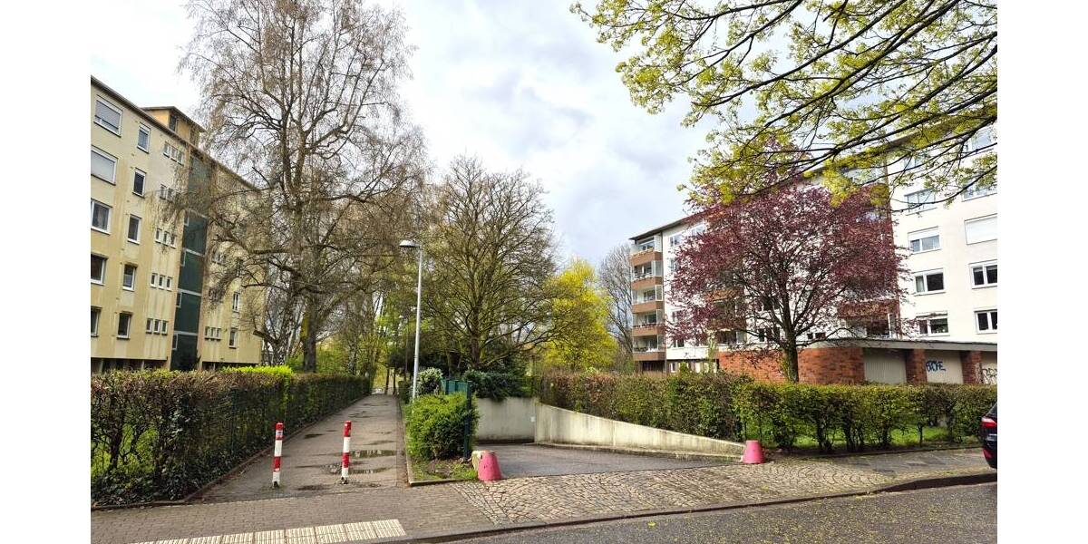 Etagenwohnung Saarbrücken / Sankt Johann St Johann - 3 Zimmer, 91 m&sup2;, 170.000&euro; | Angebot:26117978