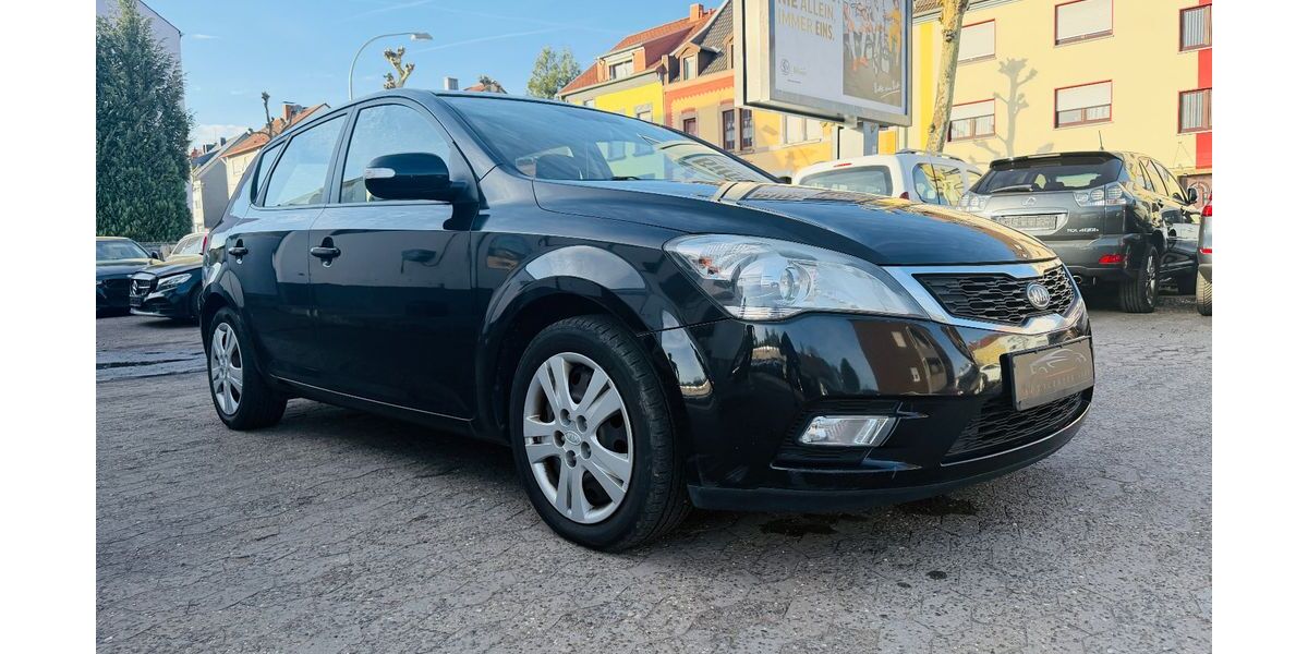 Kia ceed / Ceed 154.000 km 3.900 &euro; Saarbrücken 66115