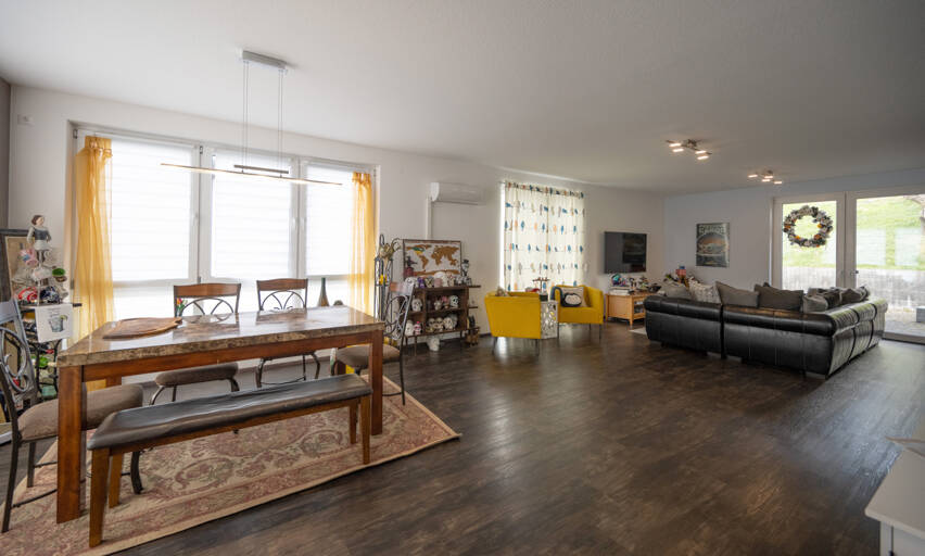 Einfamilienhaus Reichenbach-Steegen Reichenbach - 7 Zimmer, 242 m&sup2;, 559.000&euro; | Angebot:25690706