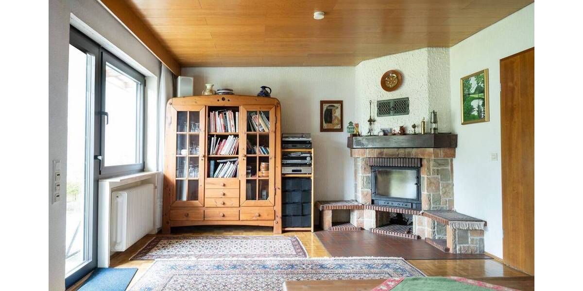 Einfamilienhaus Saarbrücken Malstatt - 7 Zimmer, 134 m&sup2;, 349.000&euro; | Angebot:26741535