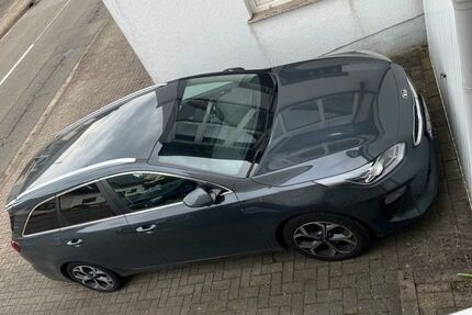 Kia ceed / Ceed 120.000 km 14.200 &euro; Illingen OT Wustweiler 66557