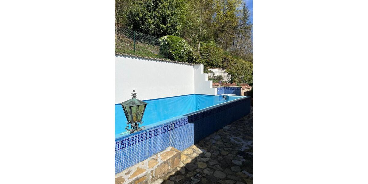 Einfamilienhaus Kirkel - 7 Zimmer, 150 m&sup2;, 320.000&euro; | Angebot:26122621