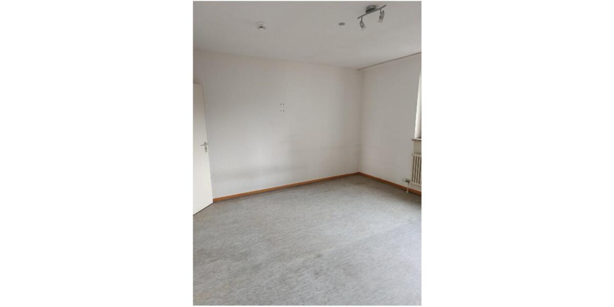 Etagenwohnung Saarbrücken St. Arnual - 2 Zimmer, 65 m&sup2;, 480&euro; | Angebot:25179670