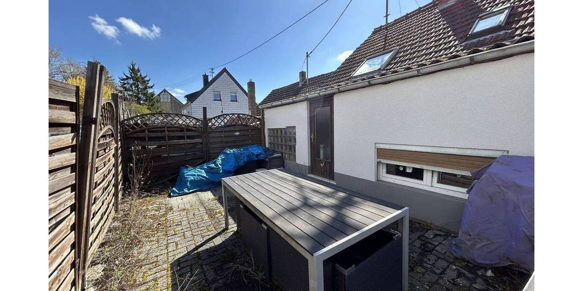 Einfamilienhaus Marpingen - 6 Zimmer, 128 m&sup2;, 149.000&euro; | Angebot:26205442