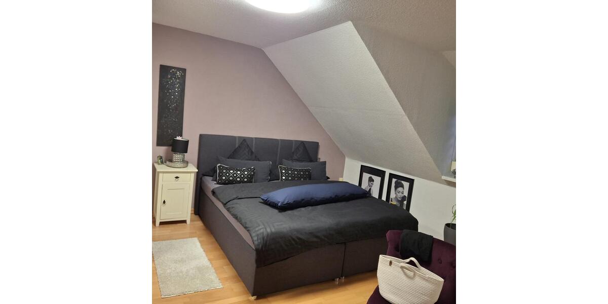 Dachgeschoßwohnung Riegelsberg - 2 Zimmer, 60 m&sup2;, 500&euro; | Angebot:26023309