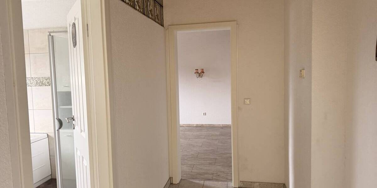 Mehrfamilienhaus, Wohnhaus Schiffweiler - 6 Zimmer, 184 m&sup2;, 265.000&euro; | Angebot:26187887