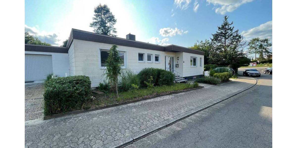 Einfamilienhaus Sankt Ingbert Rohrbach - 9 Zimmer, 275 m&sup2;, 366.000&euro; | Angebot:25735415