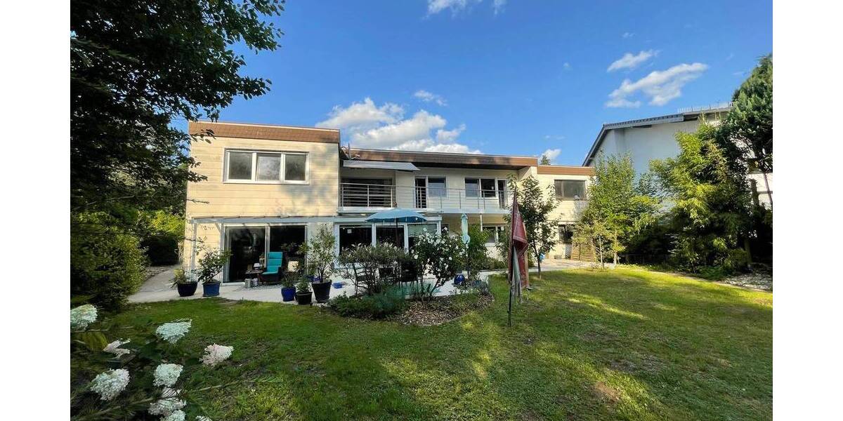 Einfamilienhaus Sankt Ingbert Rohrbach - 9 Zimmer, 275 m&sup2;, 366.000&euro; | Angebot:25735415