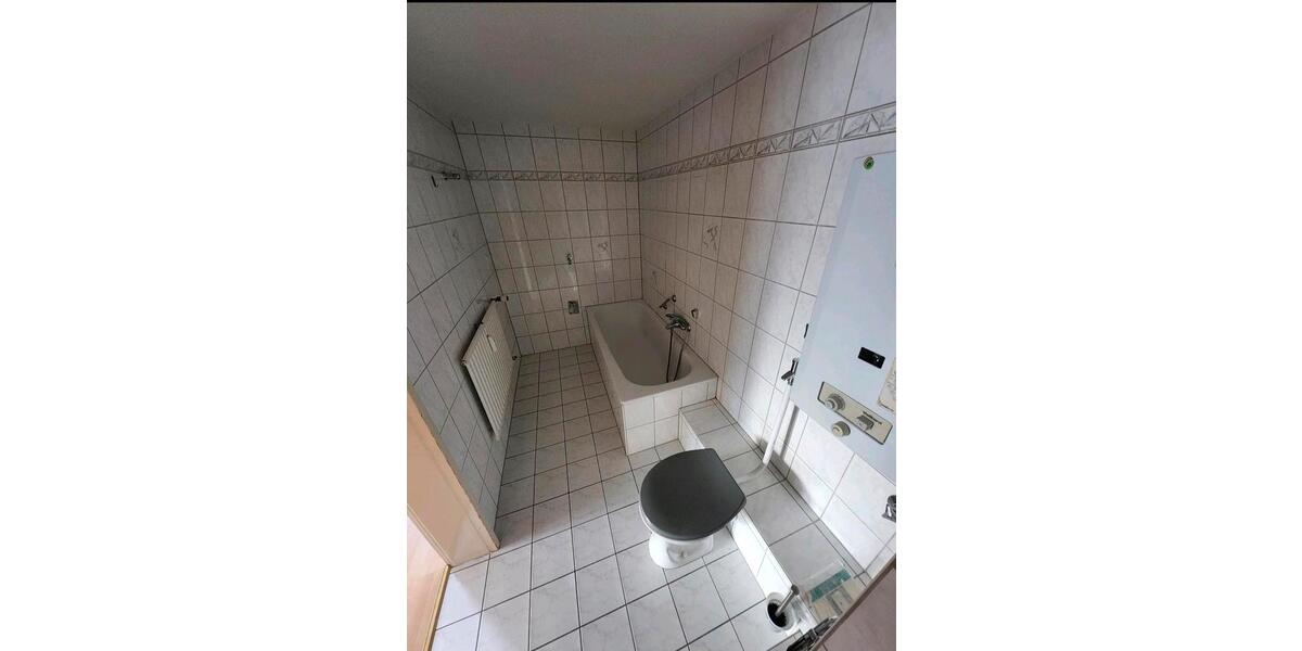 Etagenwohnung Pirmasens Fehrbach - 4 Zimmer, 99 m&sup2;, 590&euro; | Angebot:25161111