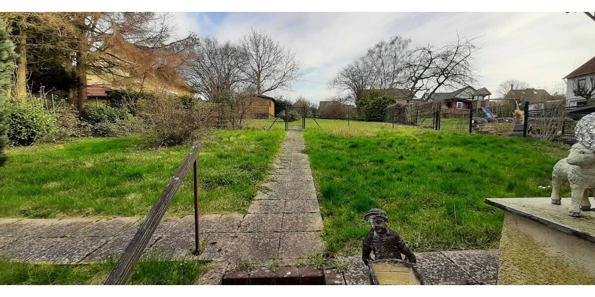 Einfamilienhaus Quierschied / Göttelborn Göttelborn - 5 Zimmer, 144 m&sup2;, 95.000&euro; | Angebot:25940452