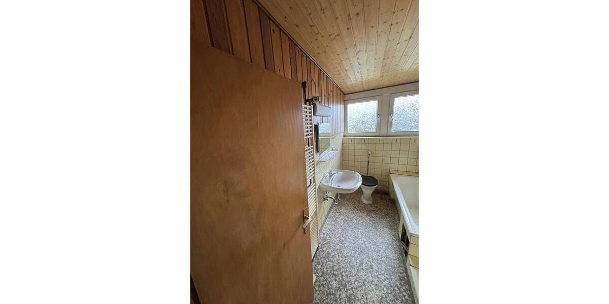 Mehrfamilienhaus, Wohnhaus Pirmasens Gersbach - 8 Zimmer, 190 m&sup2;, 199.000&euro; | Angebot:26246221