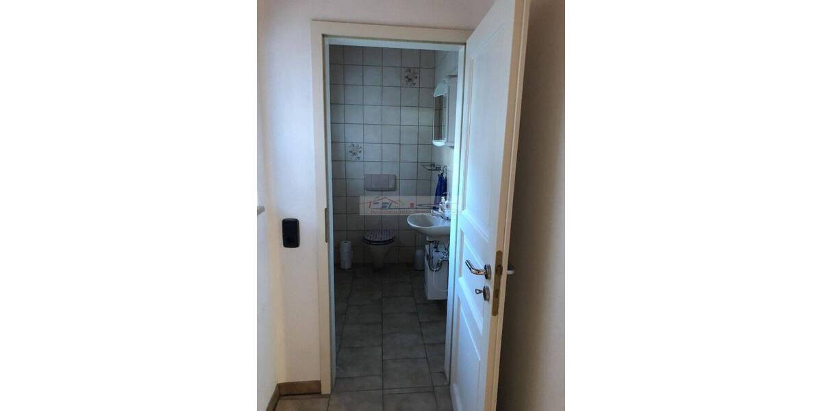 Doppelhaushälfte Jettenbach - 5 Zimmer, 150 m&sup2;, 175.000&euro; | Angebot:25797879