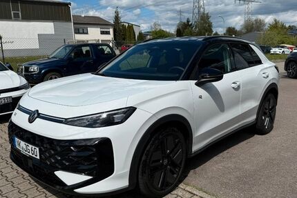 VW T-Roc 9.000 km 44.490 &euro; Illingen 66557