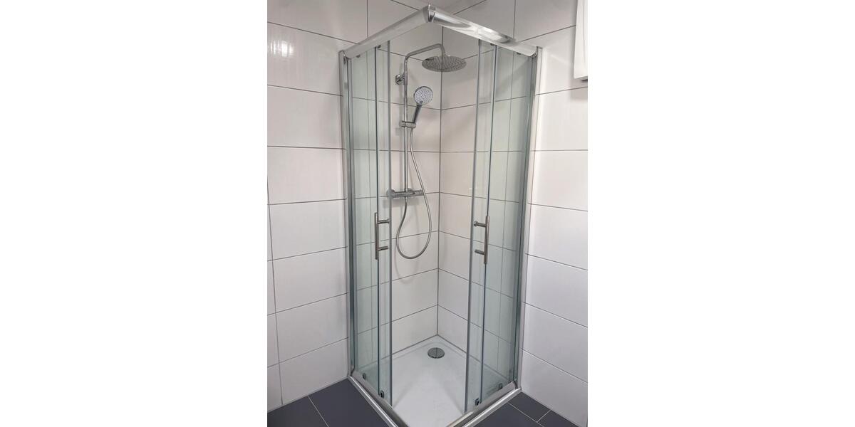 Dachgeschoßwohnung Illingen - 3 Zimmer, 65 m&sup2;, 650&euro; | Angebot:25874200