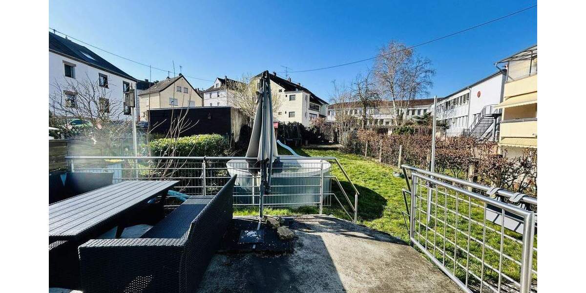 Mehrfamilienhaus, Wohnhaus Neunkirchen Innenstadt - 6 Zimmer, 130 m&sup2;, 219.000&euro; | Angebot:25779641
