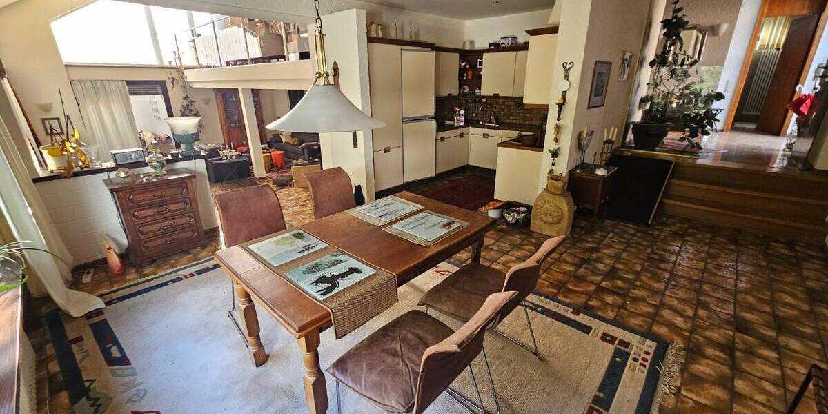 Einfamilienhaus Homburg / Kirrberg Kirrberg - 7 Zimmer, 194 m&sup2;, 238.000&euro; | Angebot:26207300