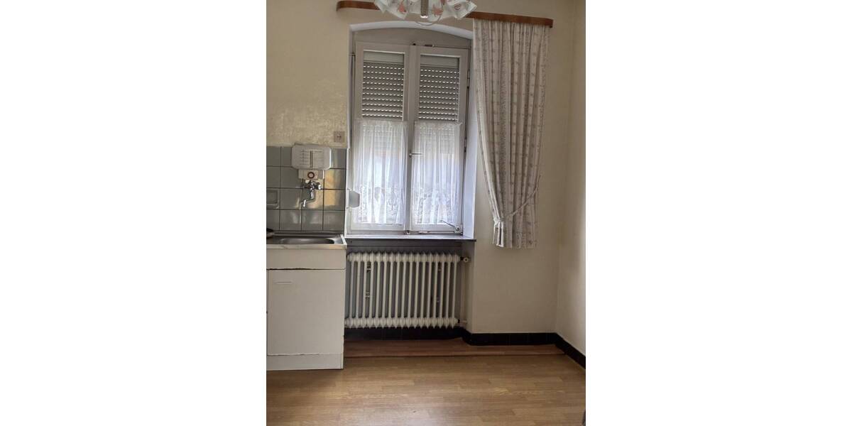 Einfamilienhaus Saarbrücken Dudweiler - 5 Zimmer, 91 m&sup2;, 75.000&euro; | Angebot:26036805