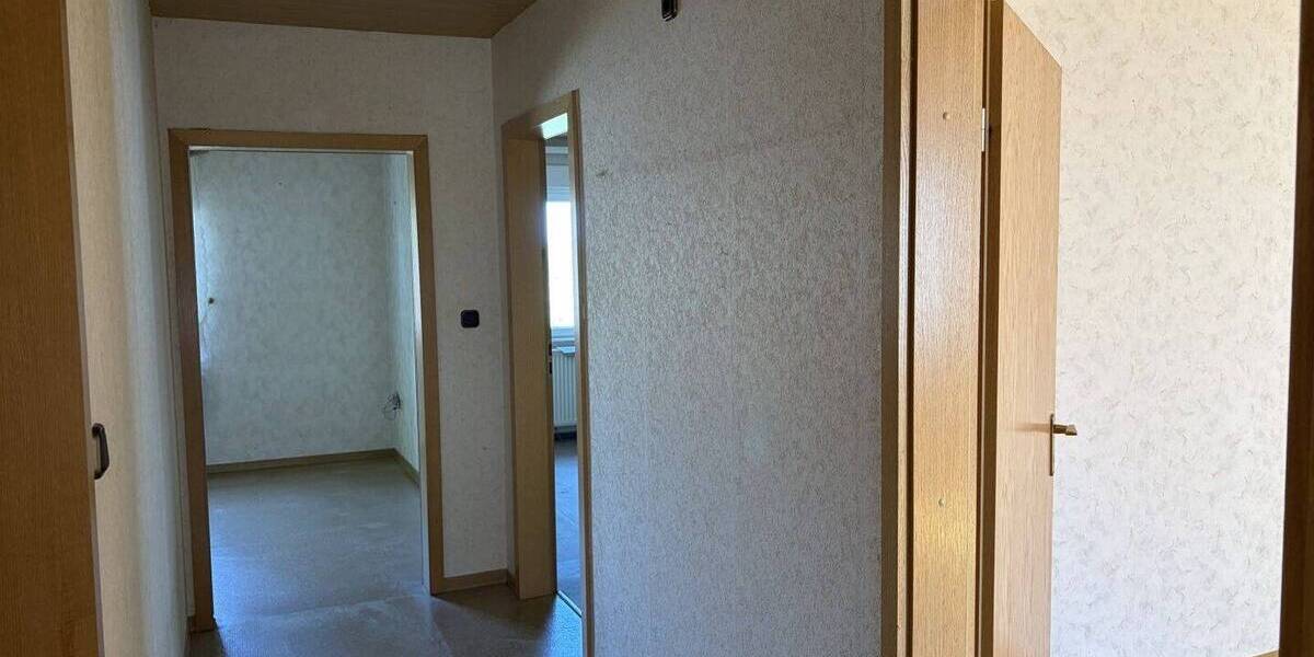 Mehrfamilienhaus, Wohnhaus Schiffweiler Stennweiler - 6 Zimmer, 158 m&sup2;, 198.000&euro; | Angebot:26434026