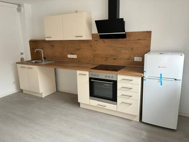 Etagenwohnung Saarbrücken St Johann - 3 Zimmer, 80 m&sup2;, 720&euro; | Angebot:26867010