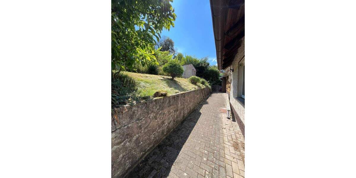 Mehrfamilienhaus, Wohnhaus Spiesen-Elversberg Elversberg - 7 Zimmer, 150 m&sup2;, 135.000&euro; | Angebot:25769640