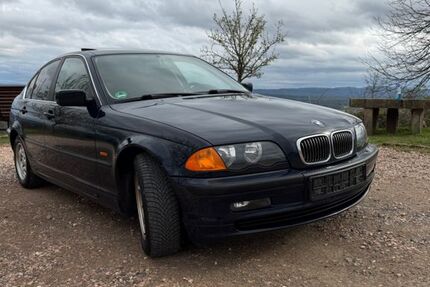 BMW 323 239.900 km 3.799 &euro; Weilerbach 67685