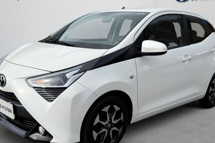 Toyota Aygo (X) 82.268 km 9.990 &euro; Contwig 66497